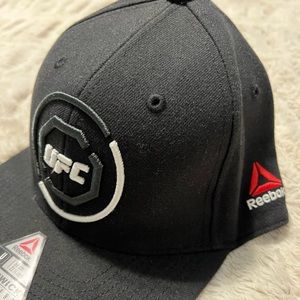 Reebok UFC hat, never worn